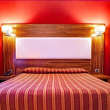 Marcantonio Hotel Giugliano In Campania Ngoại thất bức ảnh