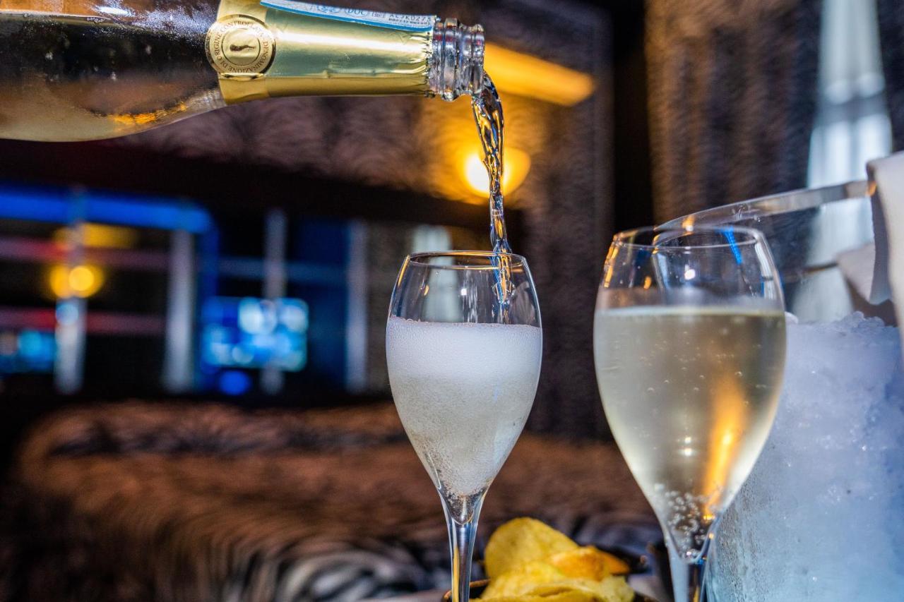 Marcantonio Hotel Giugliano In Campania Ngoại thất bức ảnh